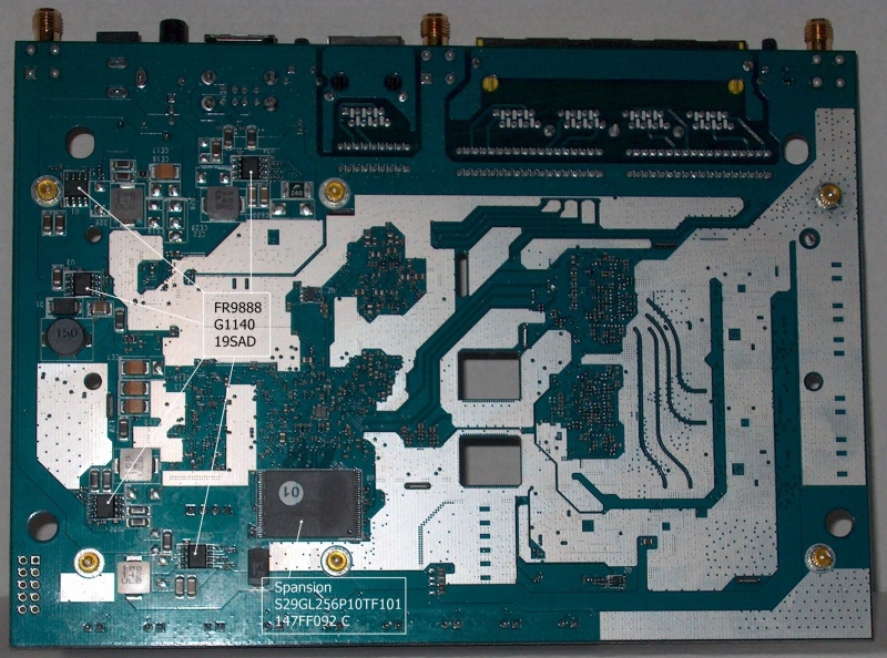 800px Asus RT N66U vB1 Back Labels